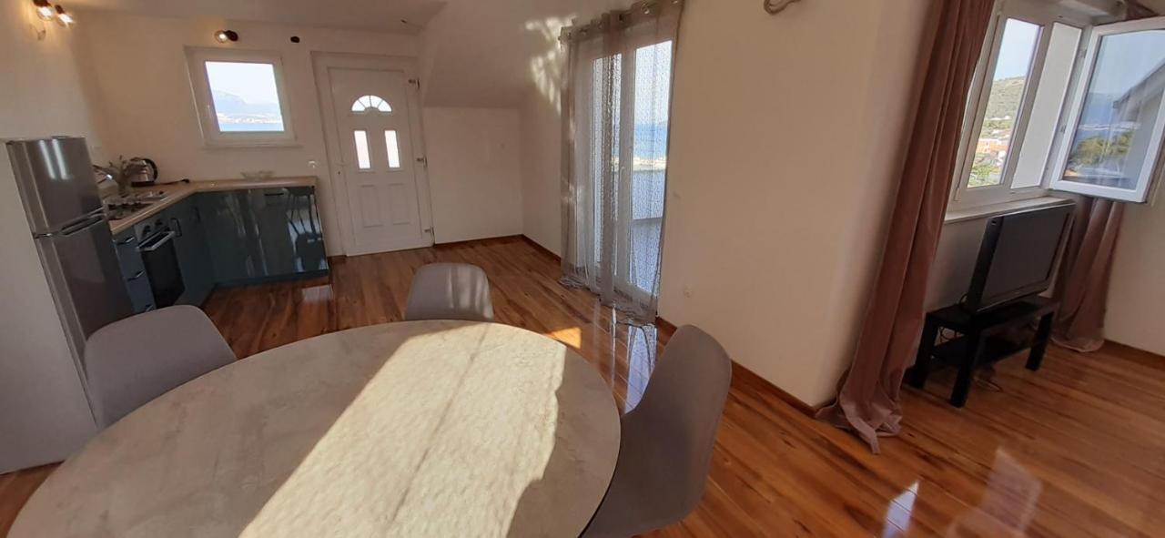 Apartmani Rita Slatine Kültér fotó