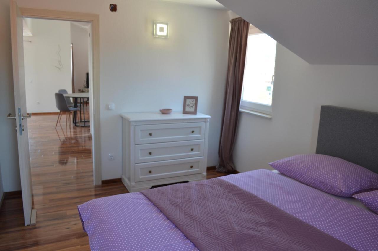 Apartmani Rita Slatine Kültér fotó
