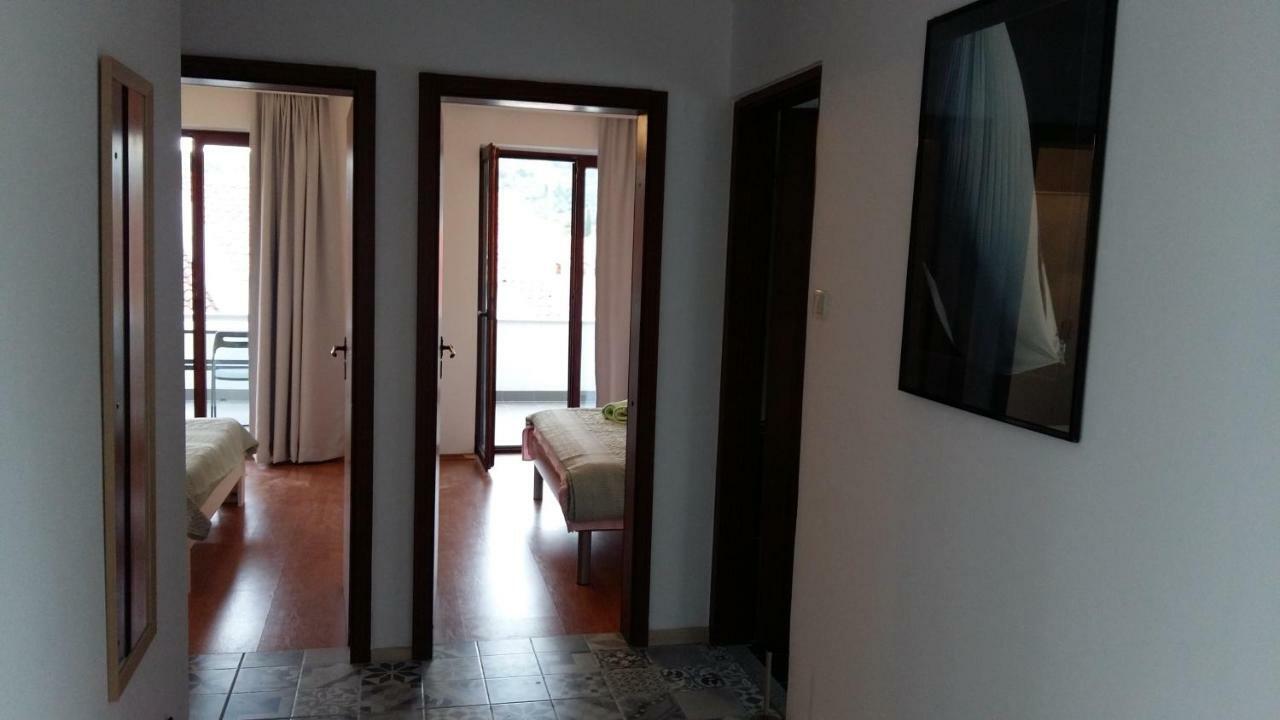 Apartmani Rita Slatine Kültér fotó