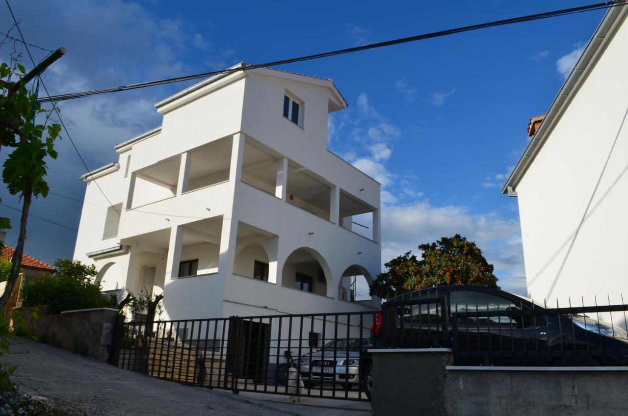 Apartmani Rita Slatine Kültér fotó